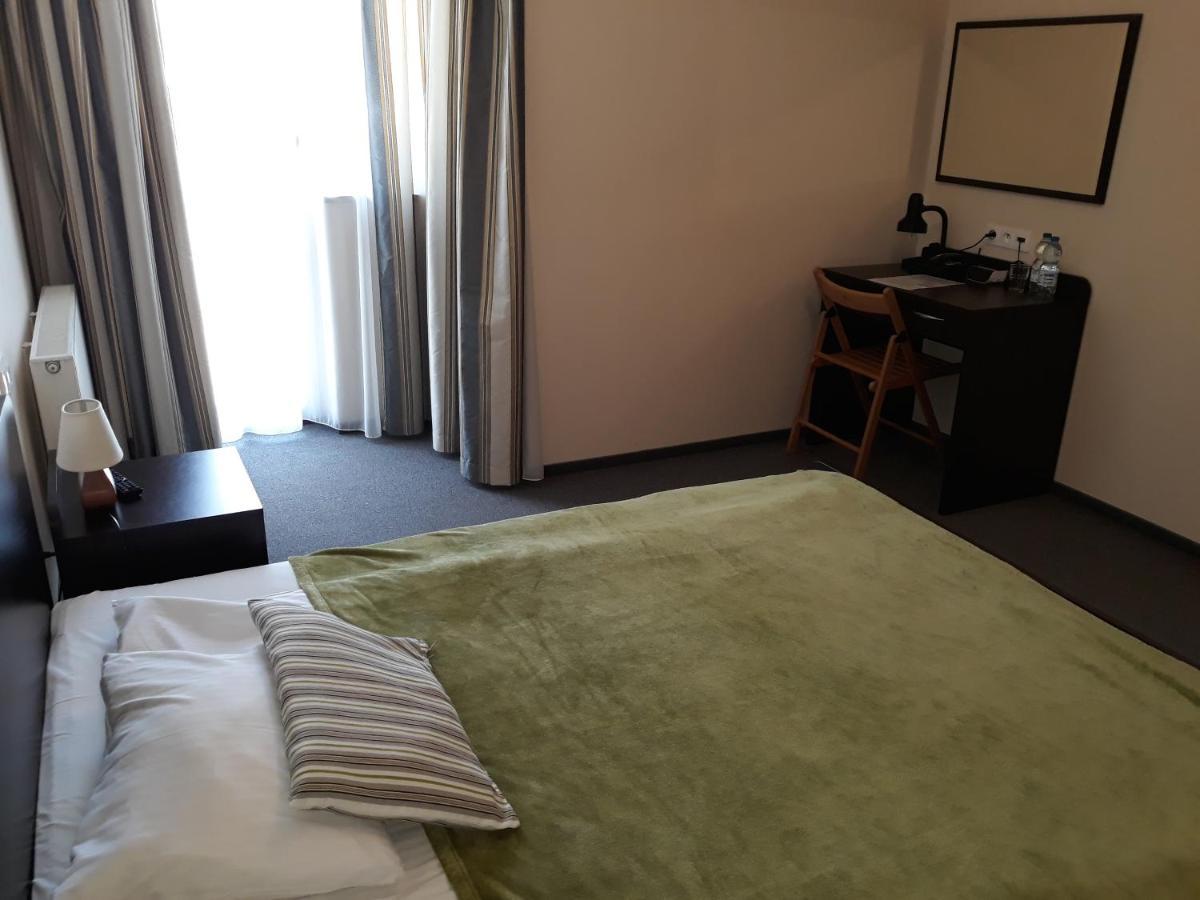 Hotel Solec Solec  Extérieur photo