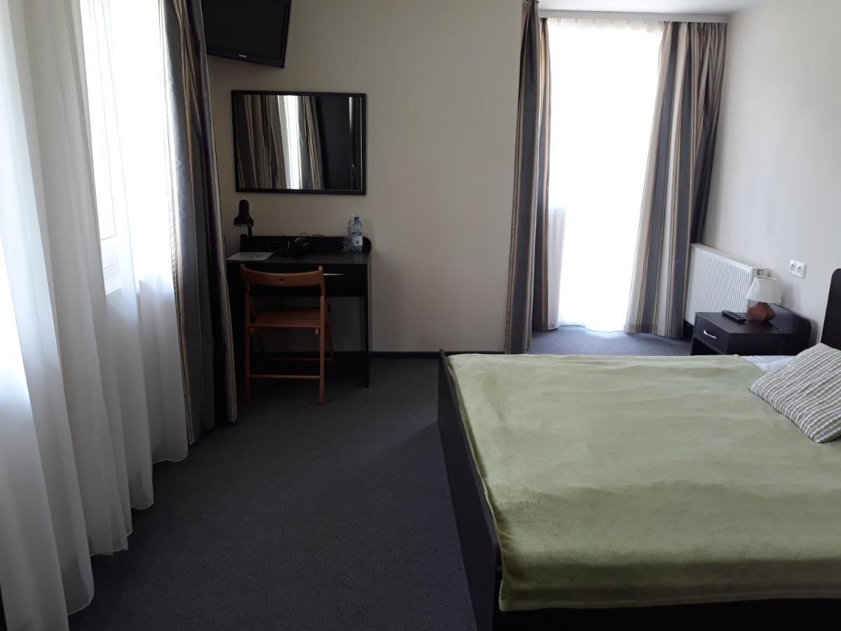 Hotel Solec Solec  Extérieur photo